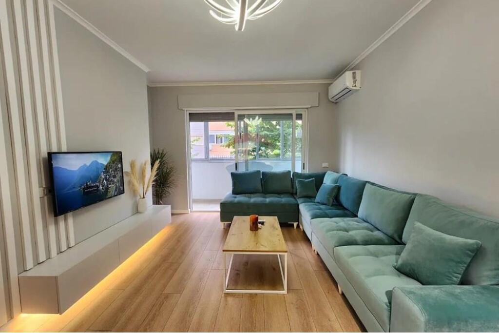 Apartament 2+1+2-Me qira-Kika 1