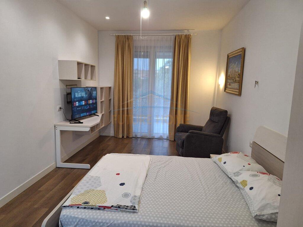 Disponiamo di Villa su 2 piani in Vendita, Mullet