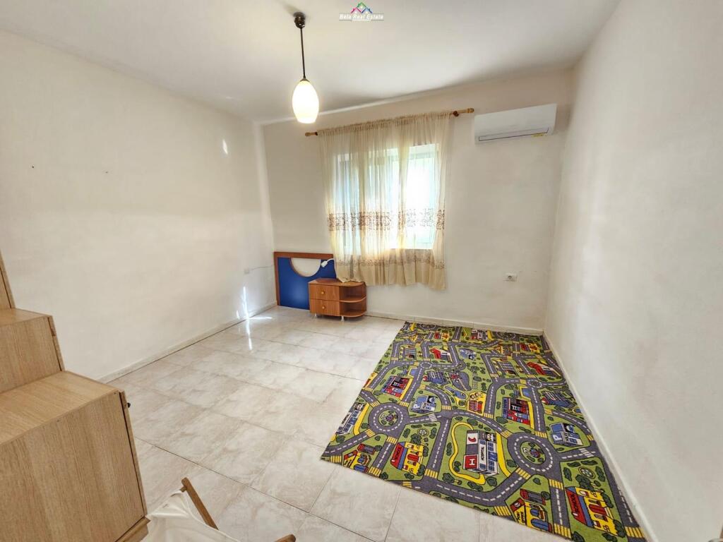 Villa for Rent 3+1 at the Former Electric Market (ID BV22487) Tirana