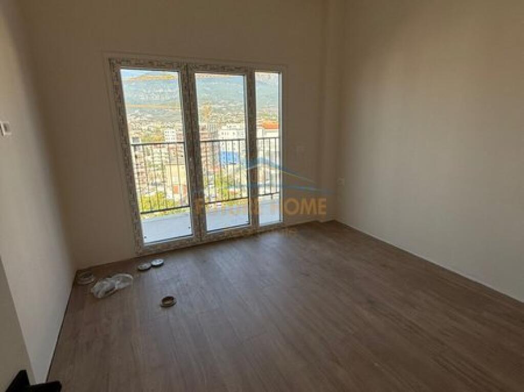 In vendita, Appartamento 1+1, Ali Dem, Tirana.