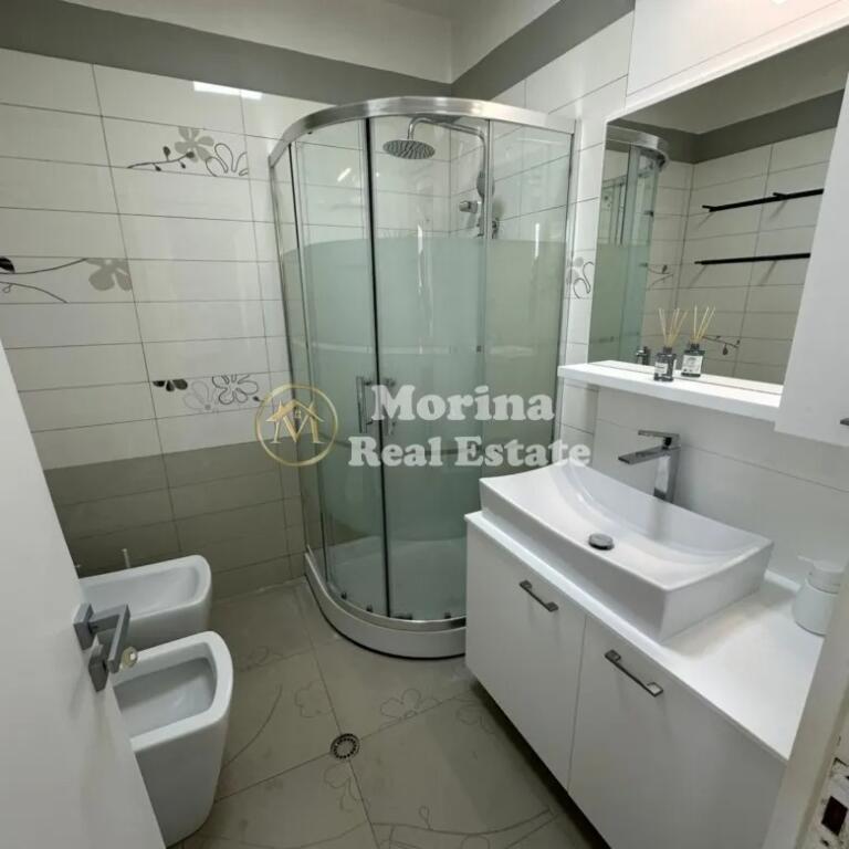 Qera Apartament 3+1+bllk, Pazari i Ri, 790 Euro/muaj.
