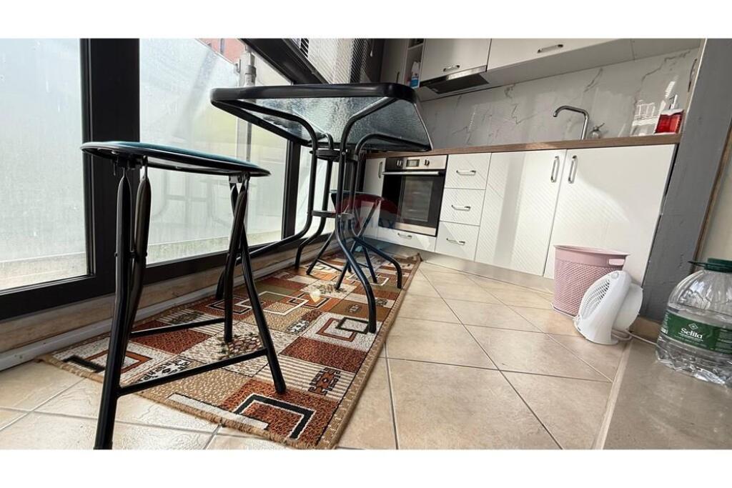 Apartment 2+1 for rent on Kosovareve street!