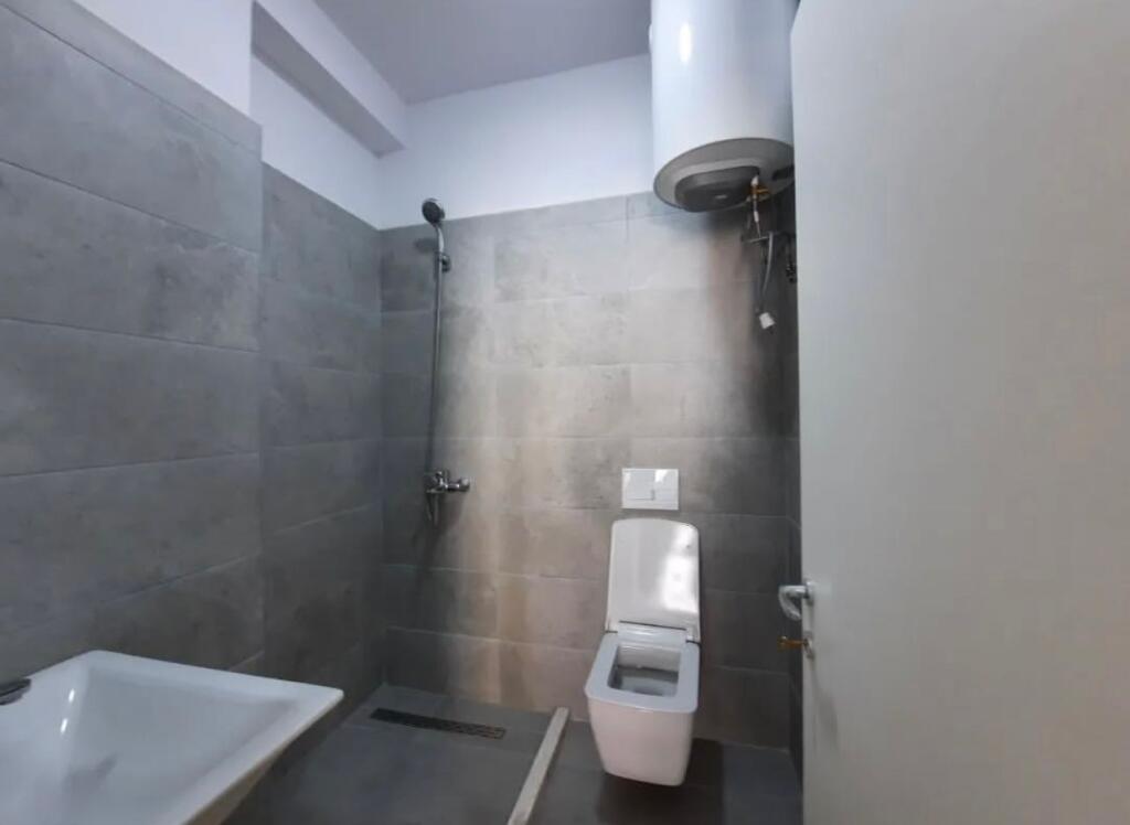 APARTAMENT 2+1+2 ME QIRA NË YZBERISHT!