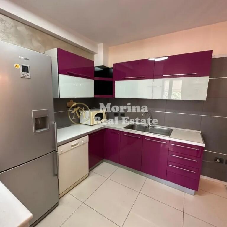 Qera Apartament 3+1+bllk, Pazari i Ri, 790 Euro/muaj.