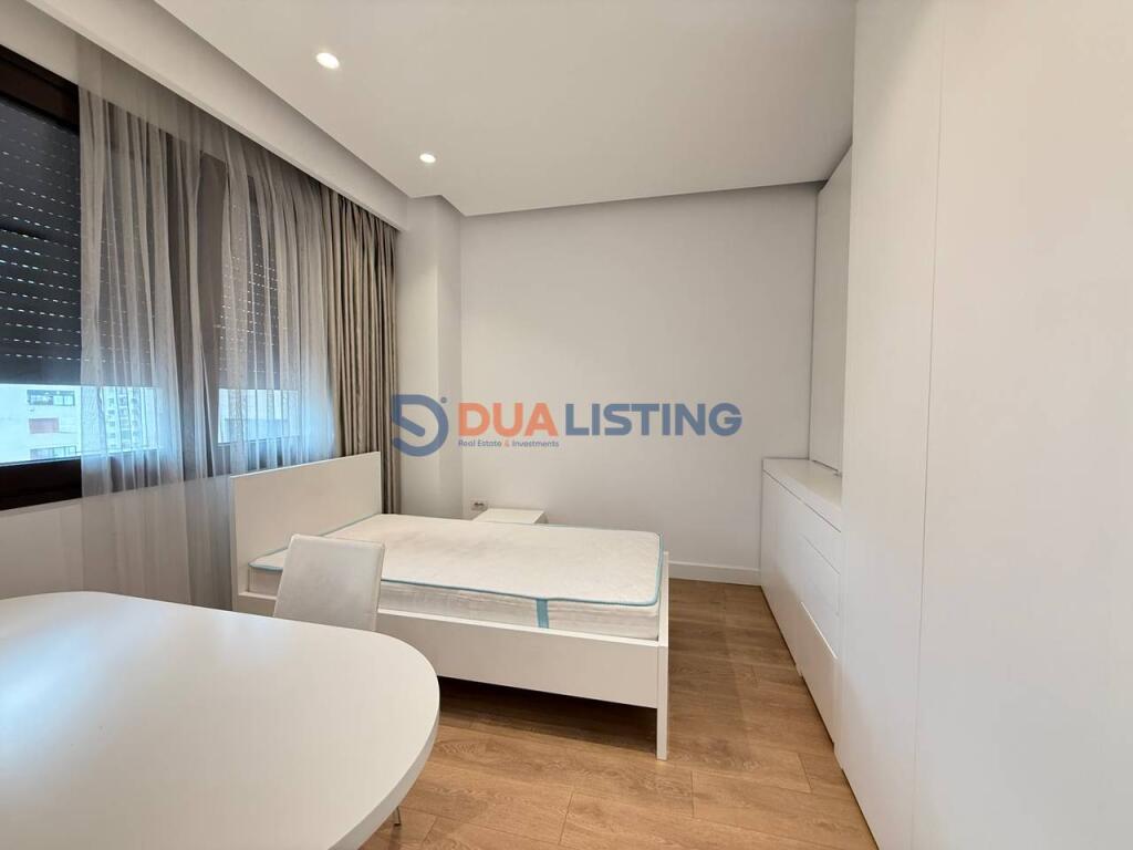For Rent – Modern Duplex 3+1+3 | Barricade Street!