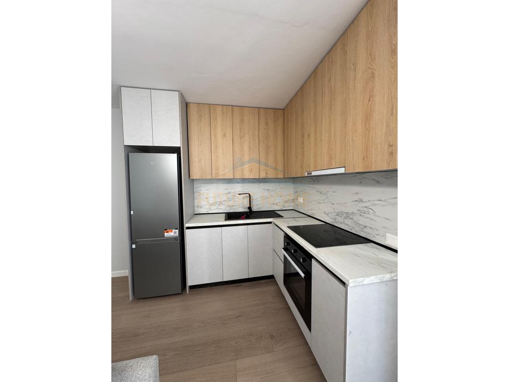 Shitet, Apartament 2+1, Rruga e Dajtit, Fresk, Tirane.