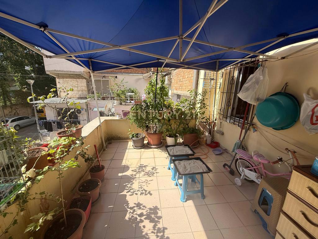 VENDIAMO APPARTAMENTO 3+1+BALCONE, PRESSO OXHAKU