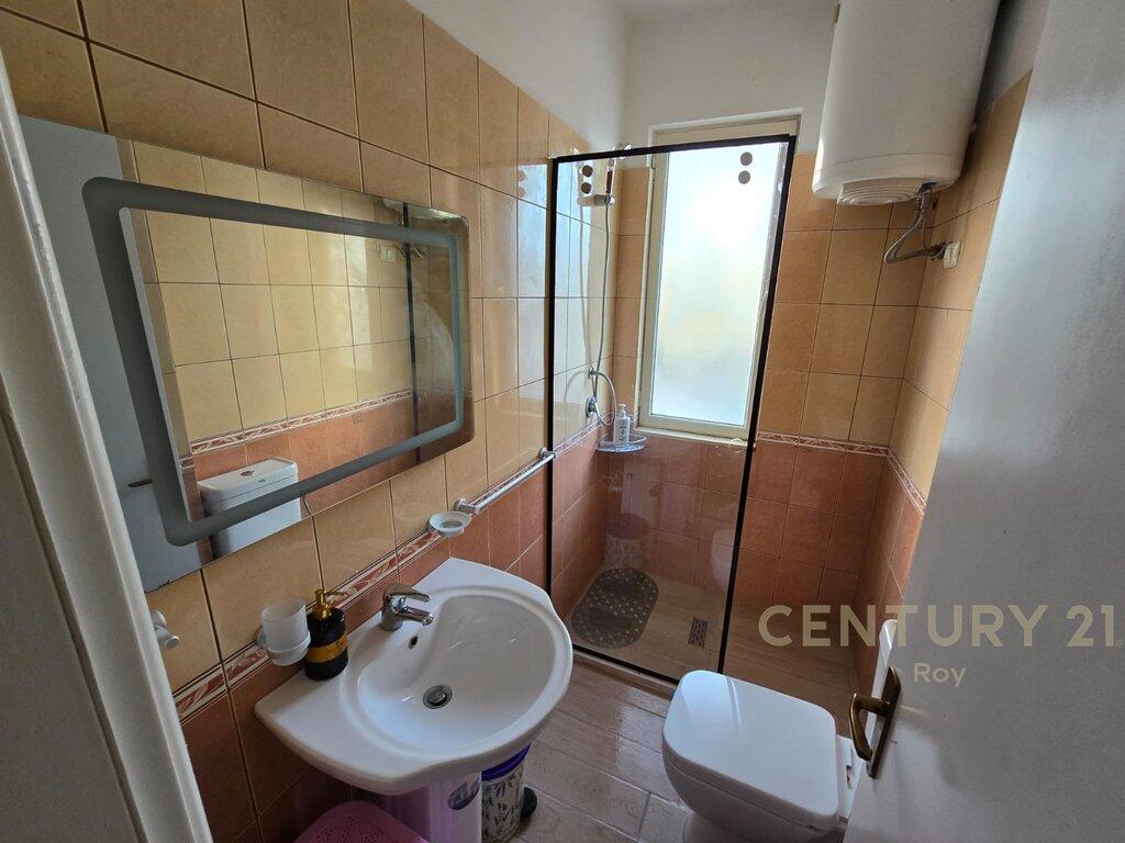 SHITET APARTAMENT 1+1 TEK MALI I ROBIT!