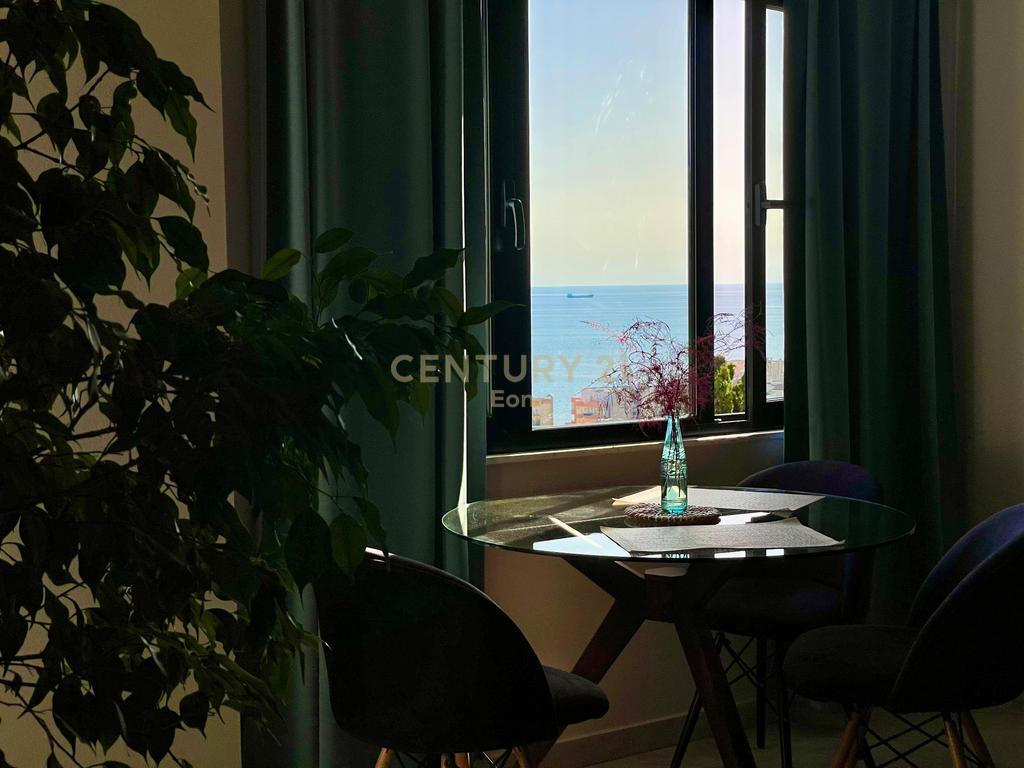 FOR RENT 1+1 APARTMENT IN VILA ZOGUT, SEA VIEW!