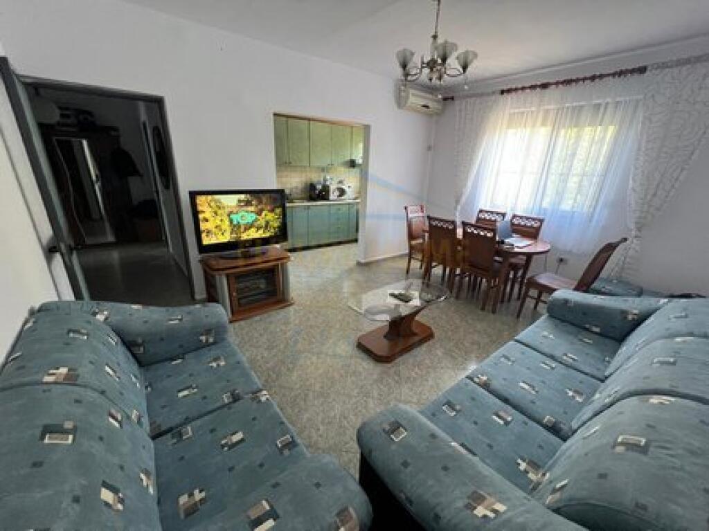 Vendita, Appartamento 1+1, Ali Demi, Tirana