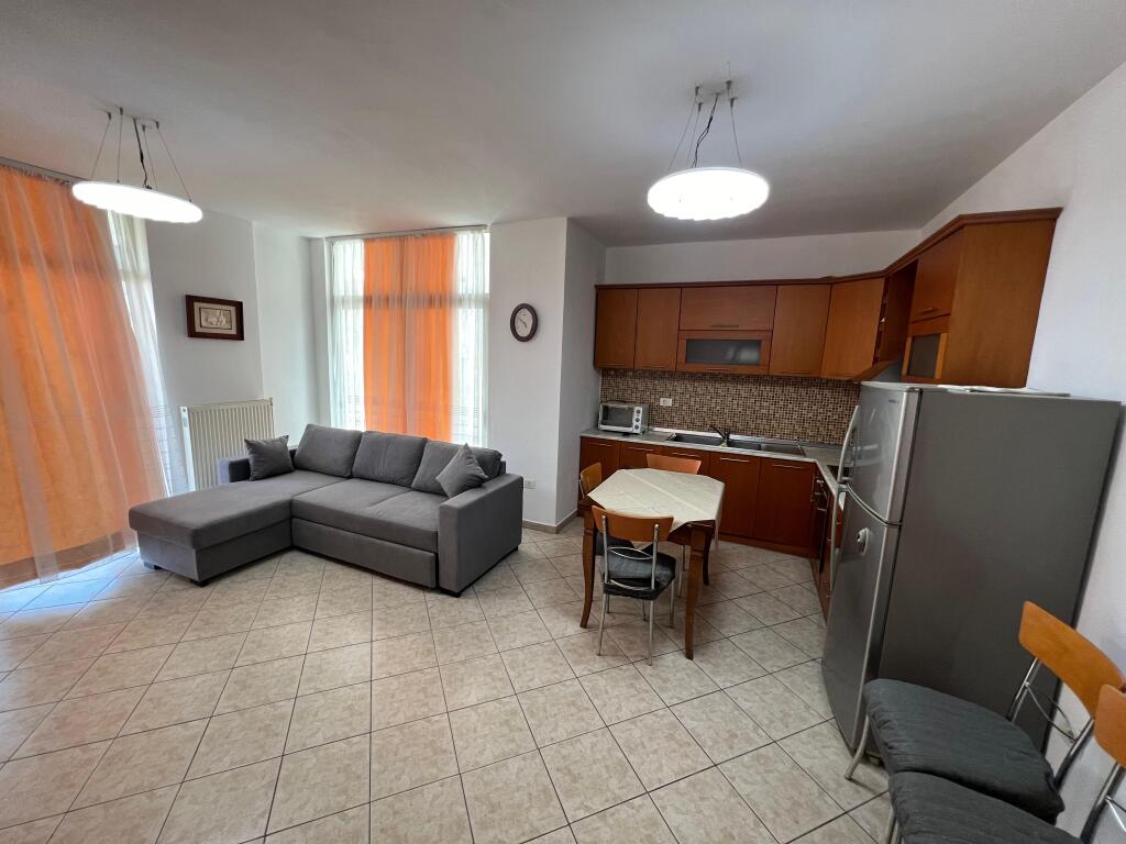 Apartment 2+1+2 for rent Paris Commune