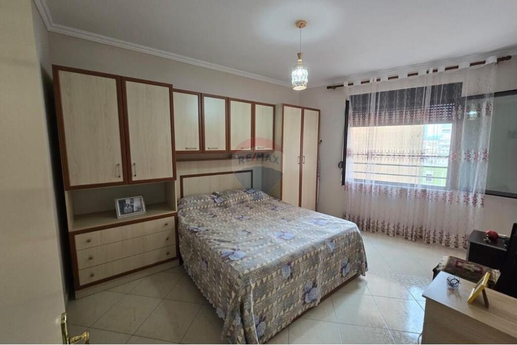 Apartament 1+1 me qera 9-kateshet