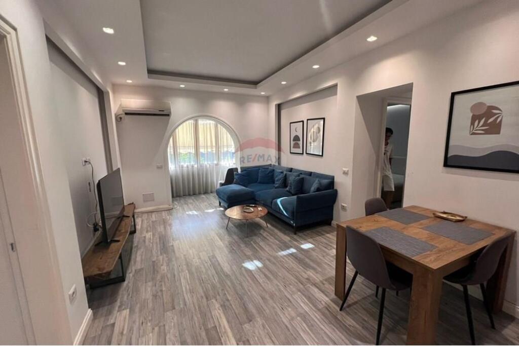 Appartamento 2+1 - In affitto - Centro Tirana !