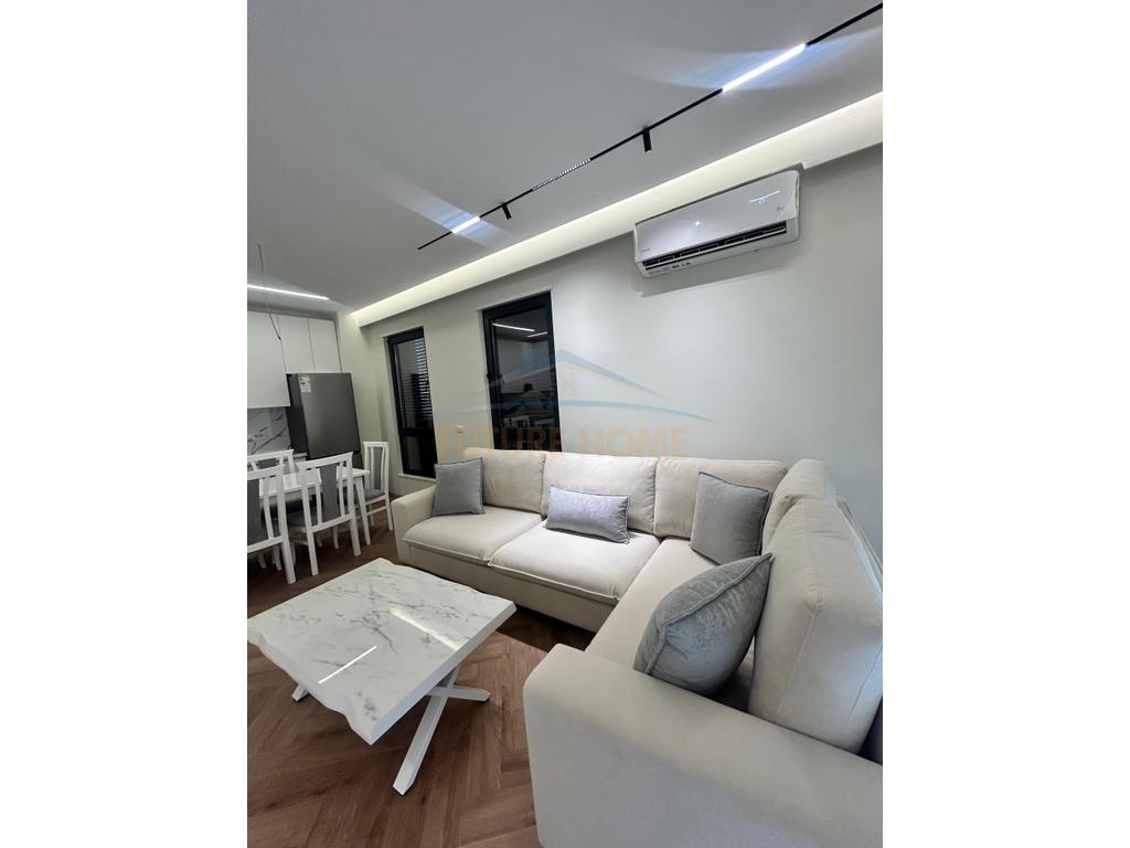 Qera, Apartament 2+1+2+ Post Parkimi, Porcelan, Tirane.