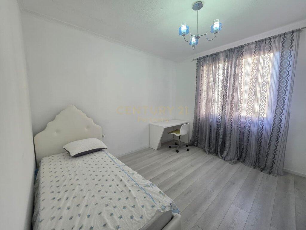 APARTAMENT 2+1+2 ME QIRA TEK HIPOTEKA