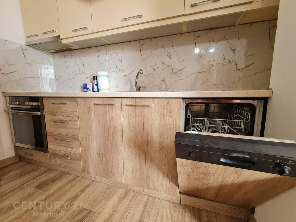 APARTMENT FOR RENT 2+1+2, ZOGU I ZI!