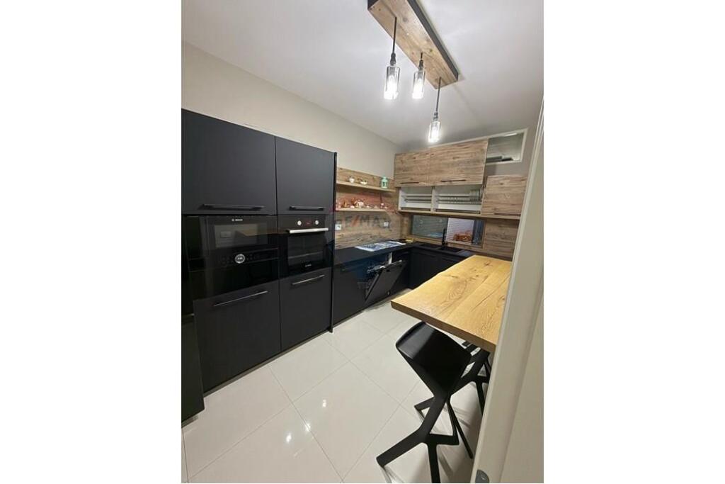 Qira Apartament 2+1 Yzberisht!