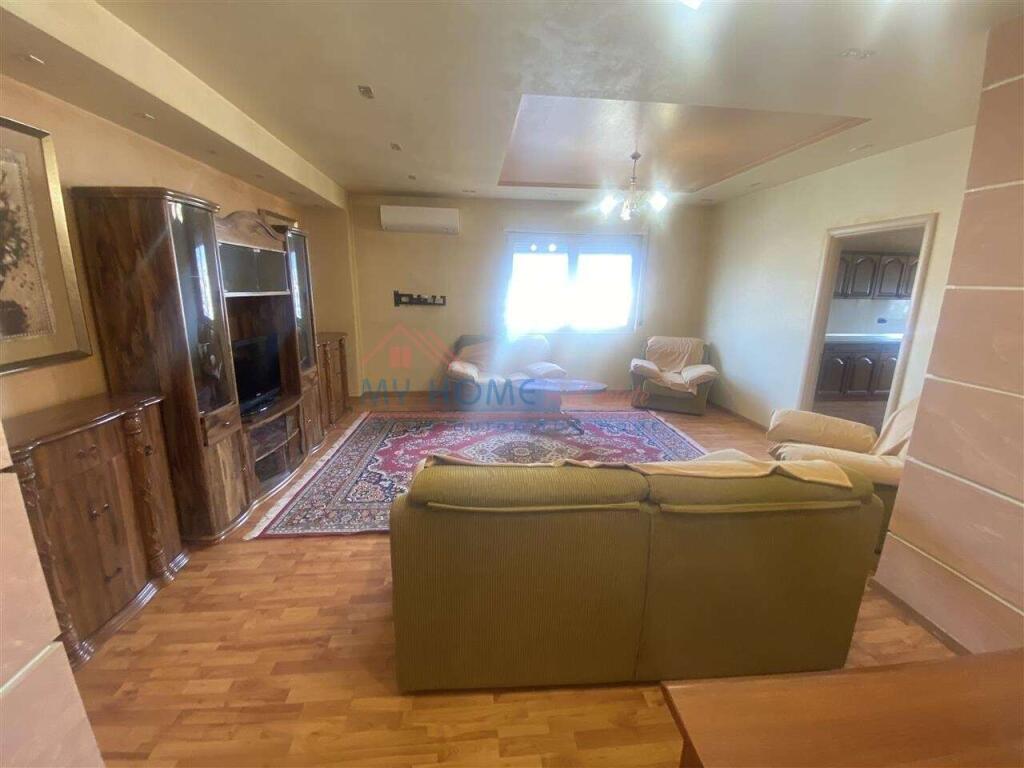 Apartament 3+1 me Qira te Brryli Tirane
