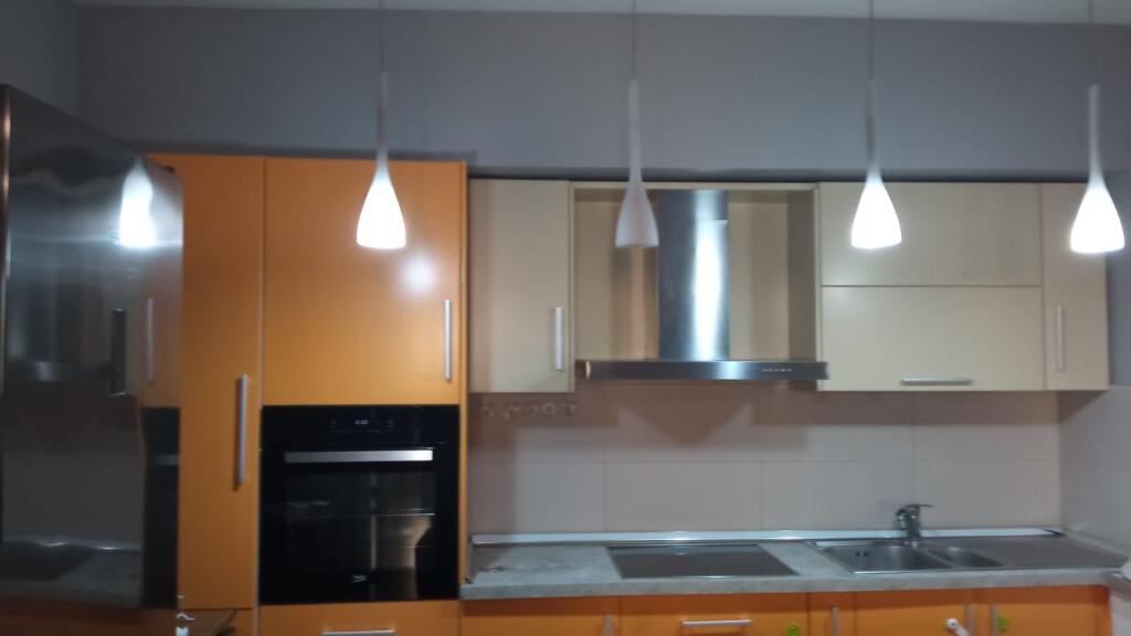 🏡 Apartament  2+1+2 me qera Selvia    