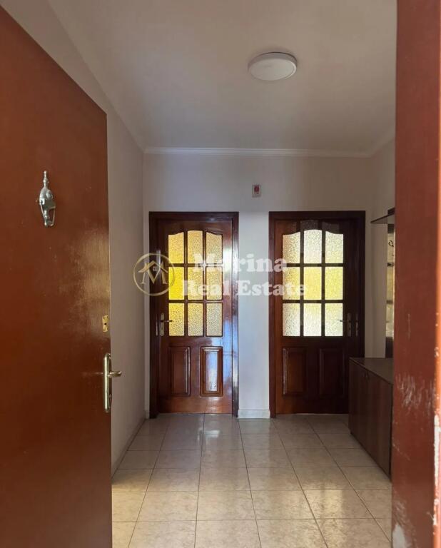 Qera, Apartament 2+1, 21 Dhjetori, Rruga e Kavajes, 700 euro/muaj