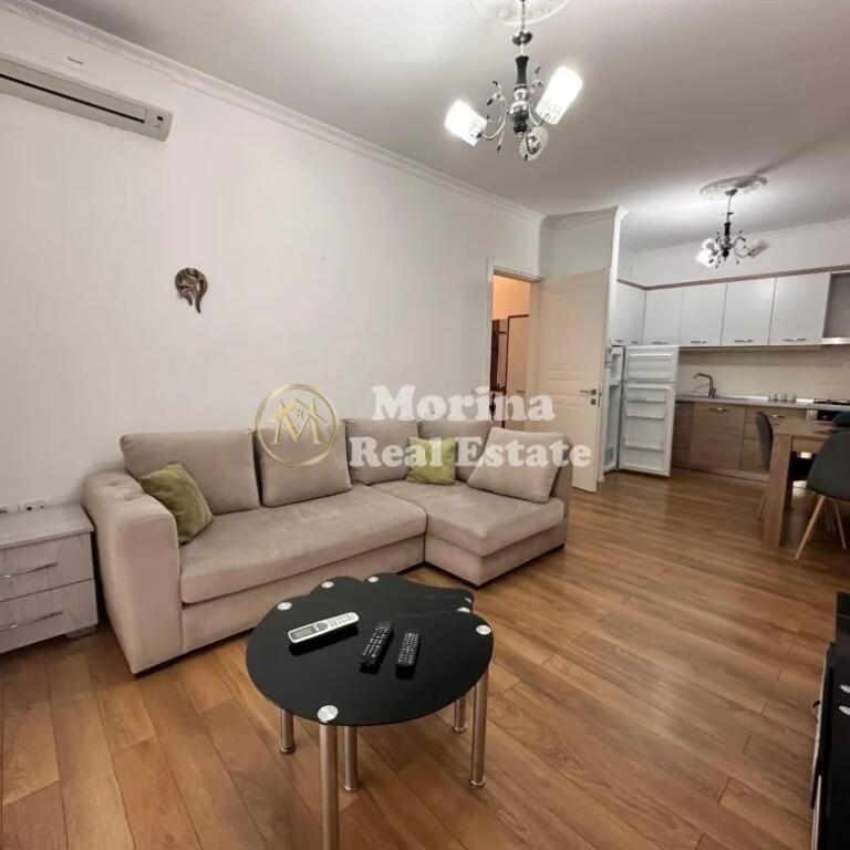 Affitto, Appartamento 1+1+balcone, Incrocio tra Via Bardhyl e Via Hoxha Tahsin - Bar Oslo, 550 Euro.
