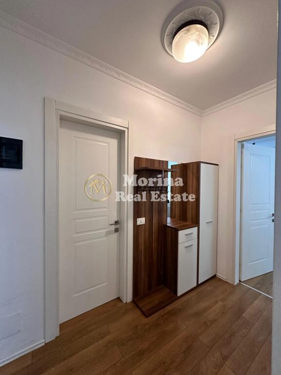 Affitto, Appartamento 1+1+balcone, Incrocio tra Via Bardhyl e Via Hoxha Tahsin - Bar Oslo, 550 Euro.