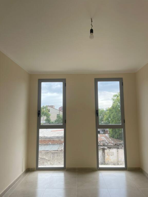 QERA, APARTAMENT 2+1, RRUGA 5 MAJI, TIRANË, ID: 530581007-59
