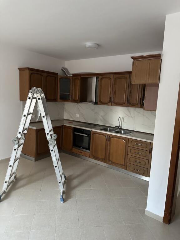 APPARTAMENTO IN AFFITTO 3+1 5 MAGGIO 400 EURO
