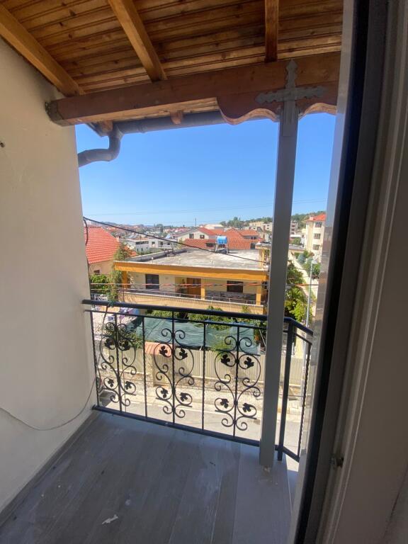 Jepet Apartament me qera