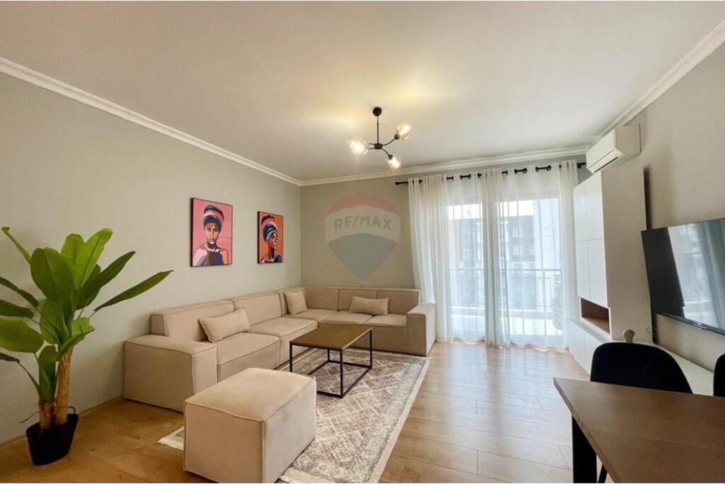 PARTAMENT 2+1 ME QIRA TE KOMPLEKSI DELIJORGJI!