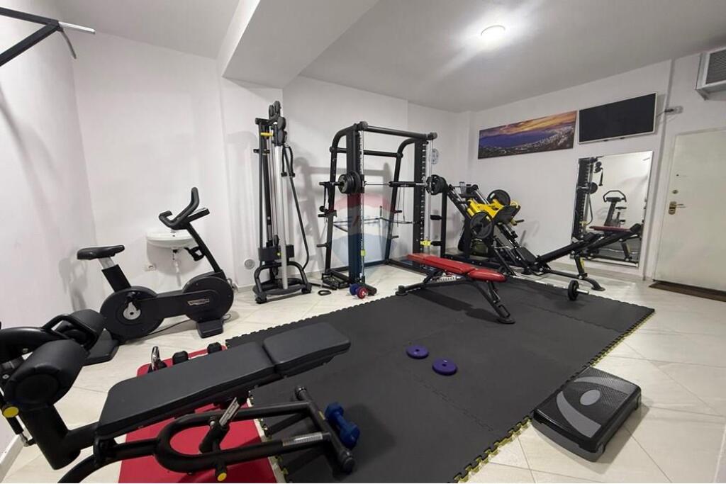 Penthouse for rent, in the center of Tirana