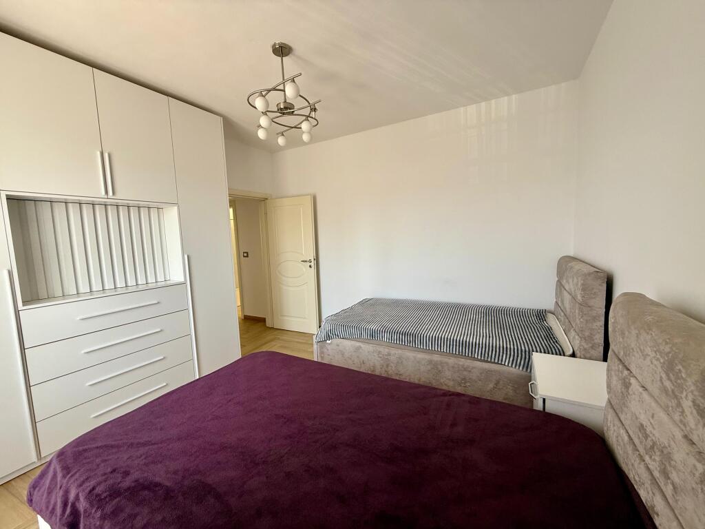 Jepet me qira apartament 2+1+2, 21 Dhjetori