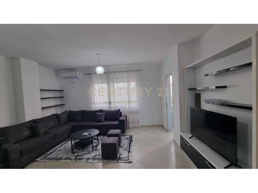 Apartament 1+1 me Qira – Ish Parku, Tiranë