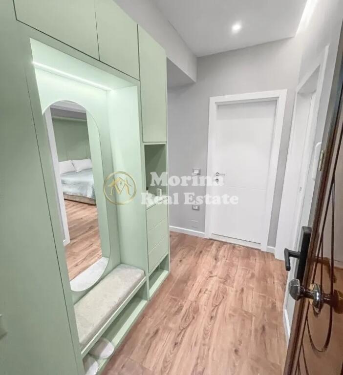 Qera, Apartament 1+1, Rr. Perlat Rexhepi, 1100 euro/muaj