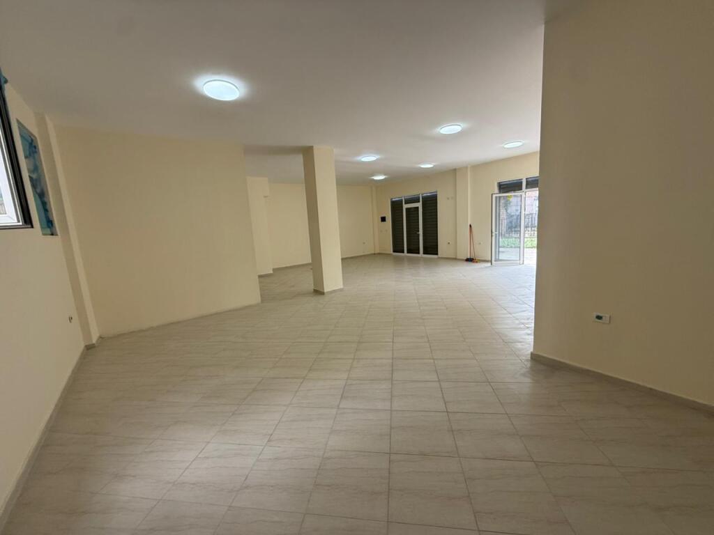 AMBIENT BIZNESI ME QIRA NE SELITE