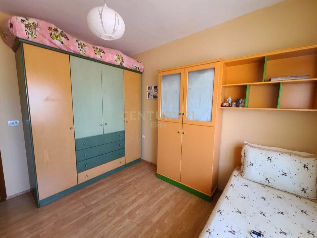 SHITET APARTAMENT 2+1+1+2 BALLKONE PRANE ZOGUT TE ZI - 138,000 €