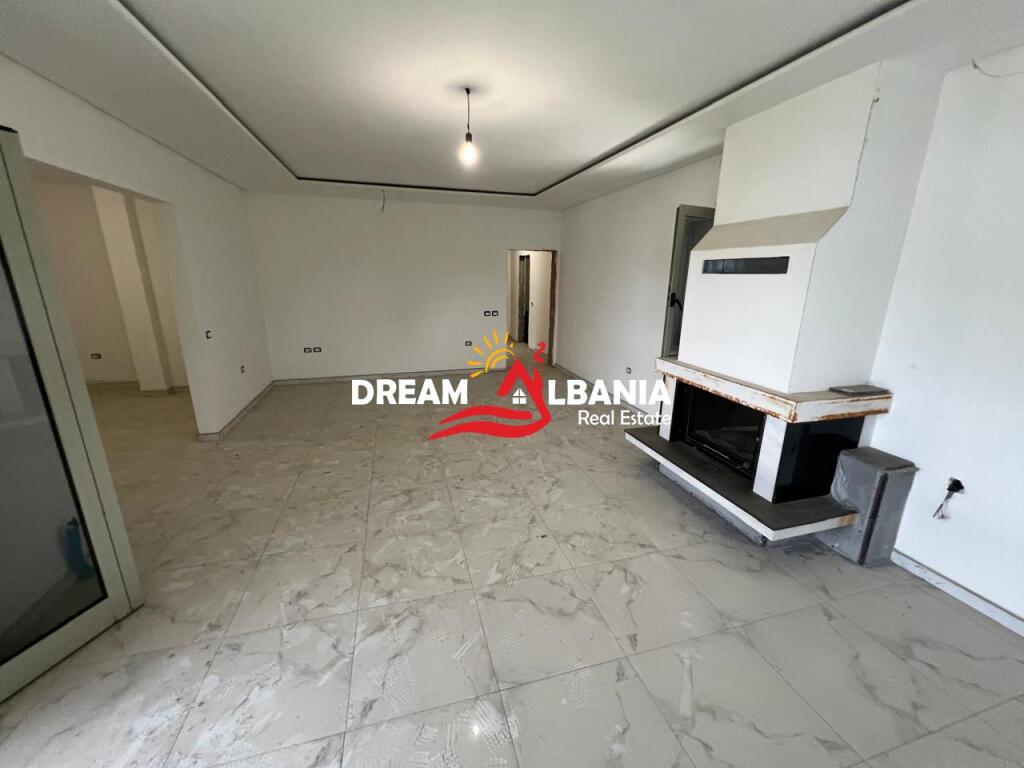 Shtepi Private 2-kateshe me qera ne Prush prane PRIMAVERA ne Tirane (ID 4241047)
