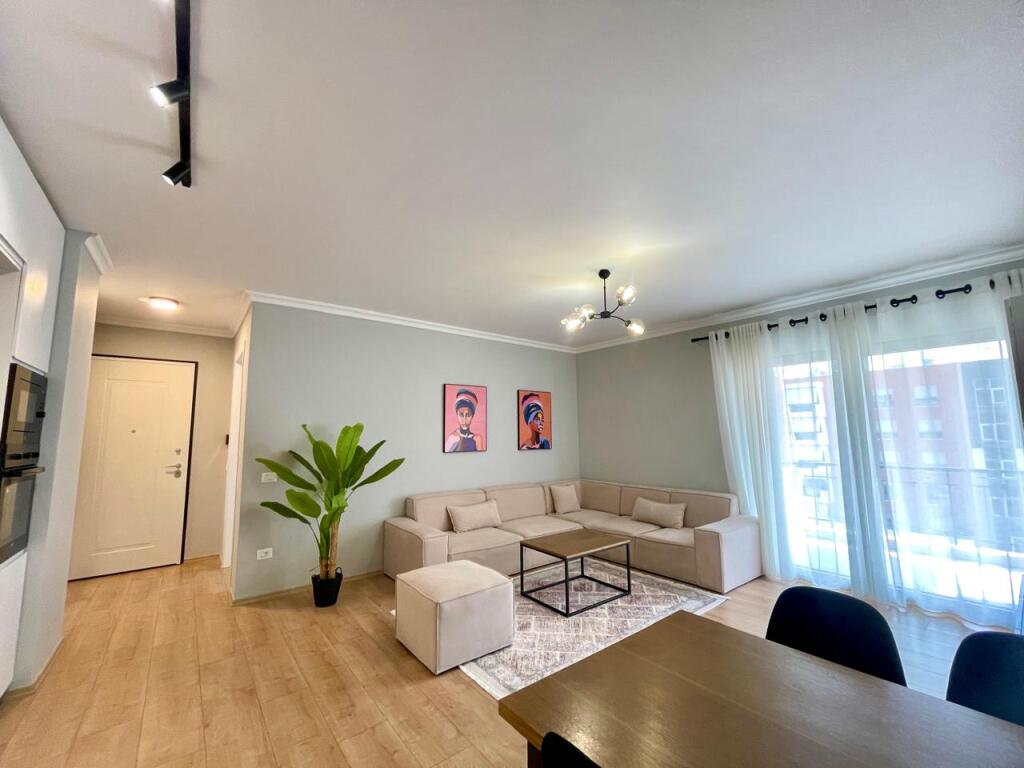 Apartment 2+1 for rent in Delijorgj at Kavaja Street