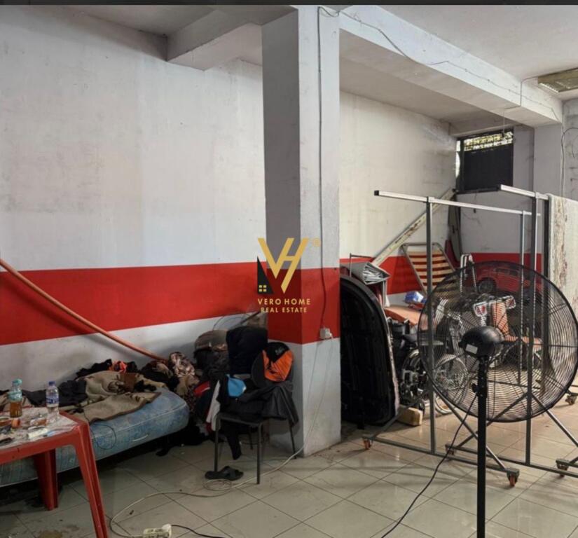 WAREHOUSE 120 M2 FOR RENT BY IRFAN TOMINI 1,200 EURO