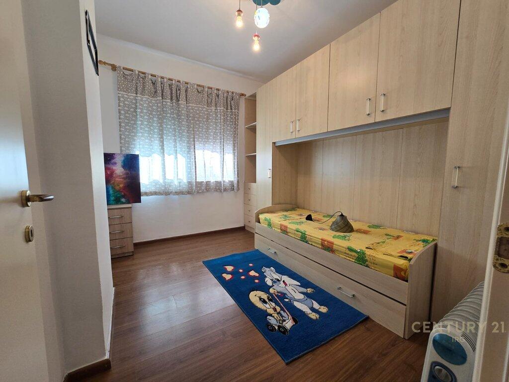 JEPET ME QERA APARTAMENT 2+1 NE ASTIR