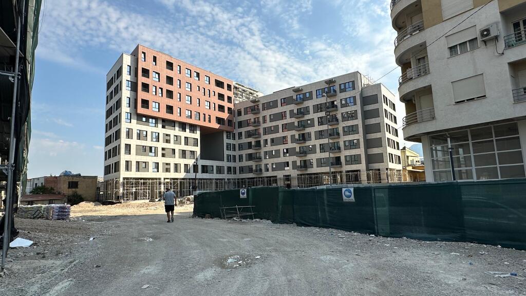 Shitet Apartament 1+1 – Rezidenca Novus, Bulevardi i Ri*