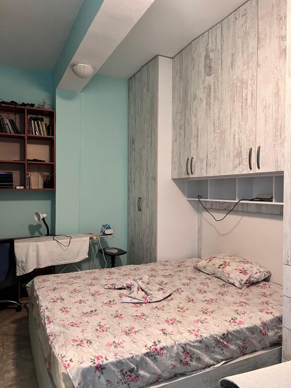 APARTAMENT 2+1 ME QIRA - RRUGA SIRI KODRA
