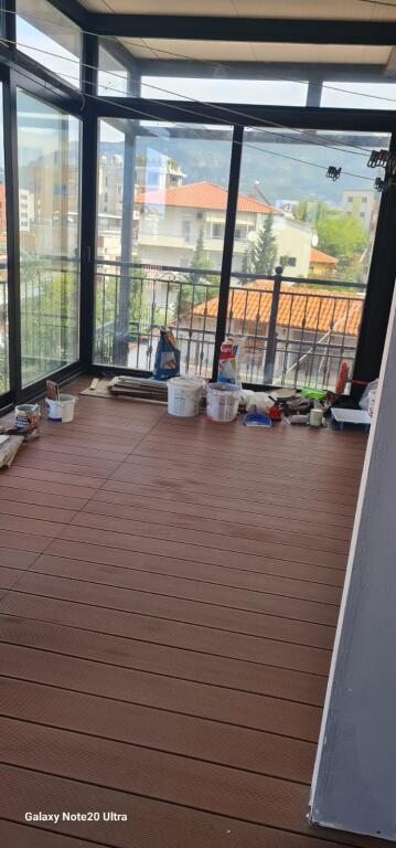 Studio apartment for rent on the 5th floor