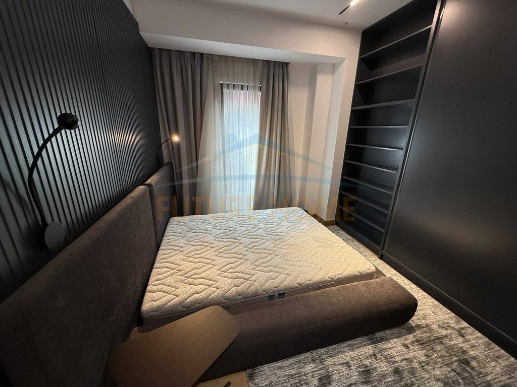 Rent, Apartment 3+1+2 Garden Building Kavajes Street