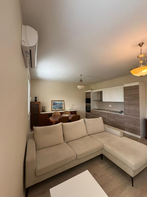 APARTMENT 1+1 FOR RENT - WILLSON SQUARE