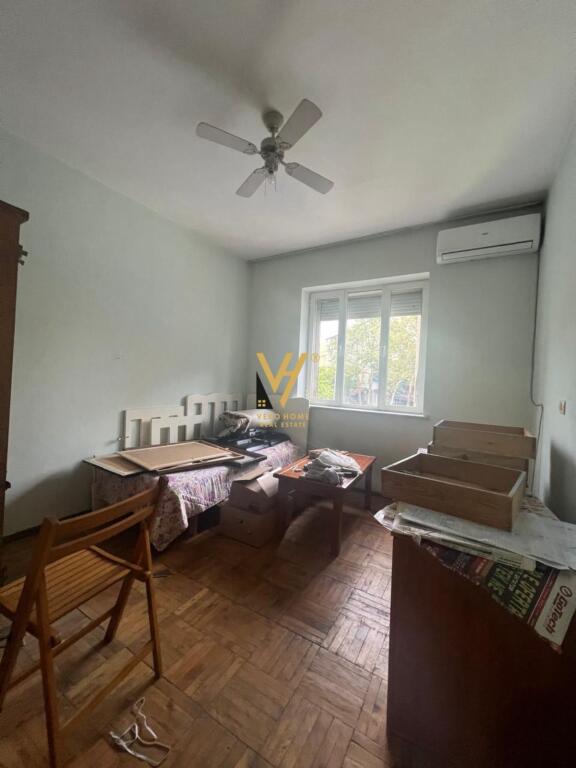 JEPET ZYRE 70 M2 ME QIRA TE MINE PEZA 1.000 EURO