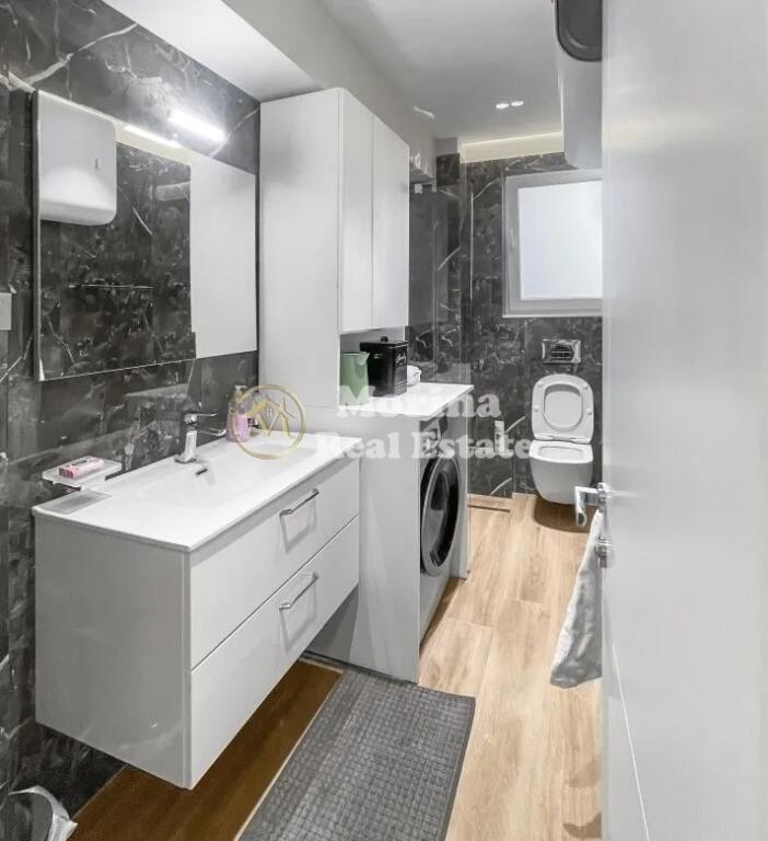 Qera, Apartament 1+1, Rr. Perlat Rexhepi, 1100 euro/muaj