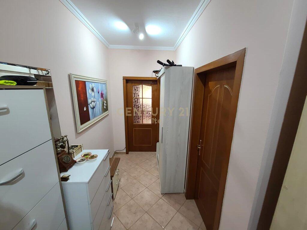 SHITET APARTAMENT 2+1+1+2 BALLKONE PRANE ZOGUT TE ZI - 138,000 €