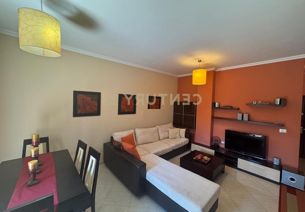 Apartament me qera1+1, Liqeni i Thate