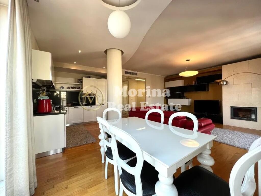 Qera, Apartament 2+1+2, Bllok, 1600 euro/muaj